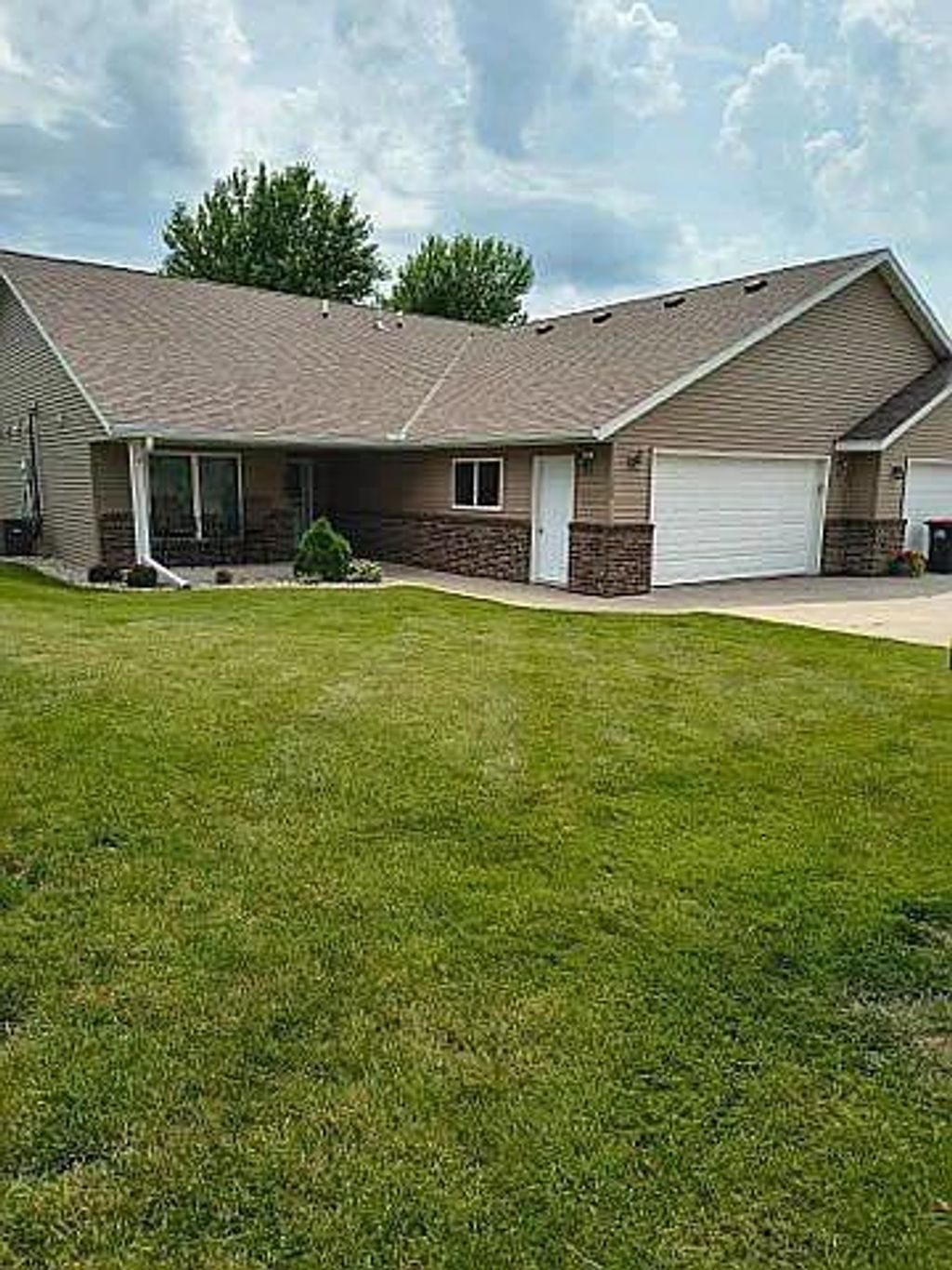 Photo of 308 Aspenwood Drive, Redwood Falls, MN 56283 (MLS # 7116542)