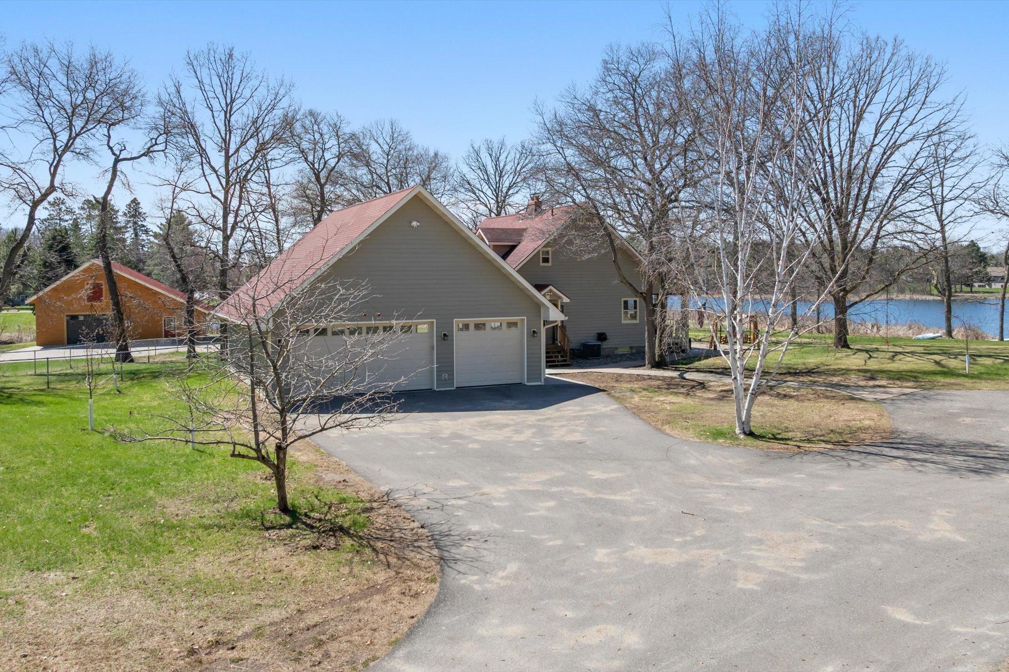 2163 White Pine Point Road SW