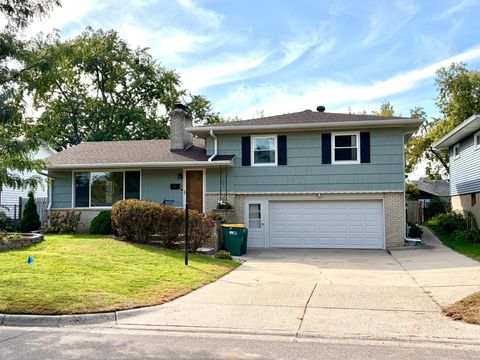 Photo of 6724 Oakland Avenue, Richfield, MN 55423 (MLS # 6808296) Photo of 6724 Oakland Avenue, Richfield, MN 55423 (MLS # 6808296)