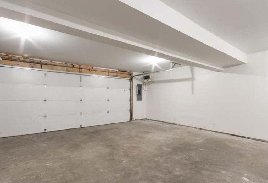 Photo of 2735 Sheridan Avenue N, Minneapolis, MN 55411 (MLS # 7028346)