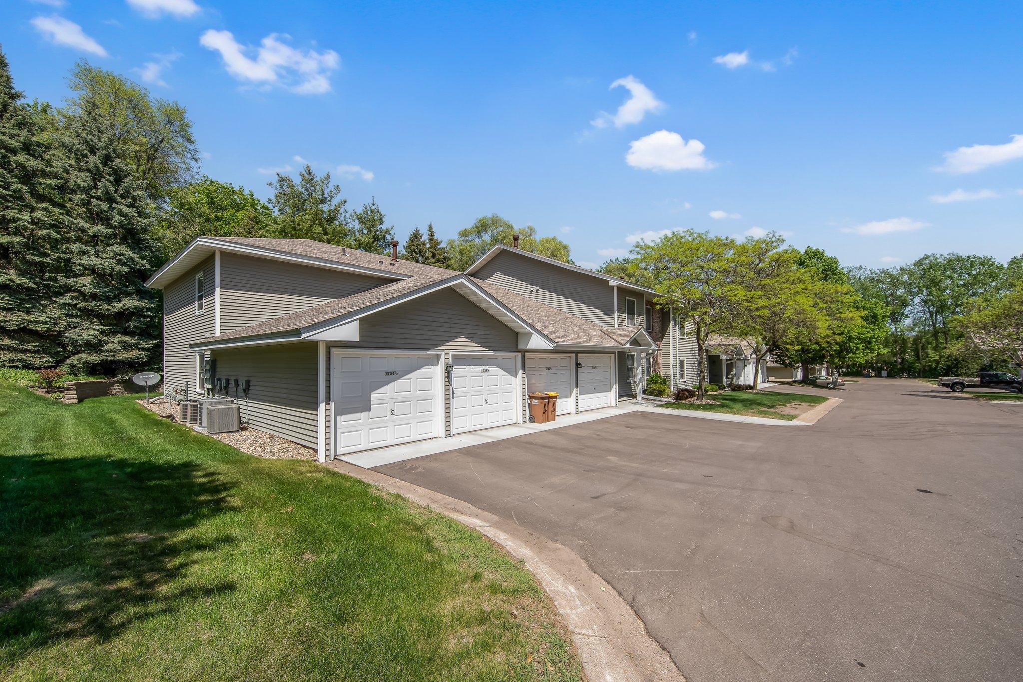 1781 1/2 County Road E E 44