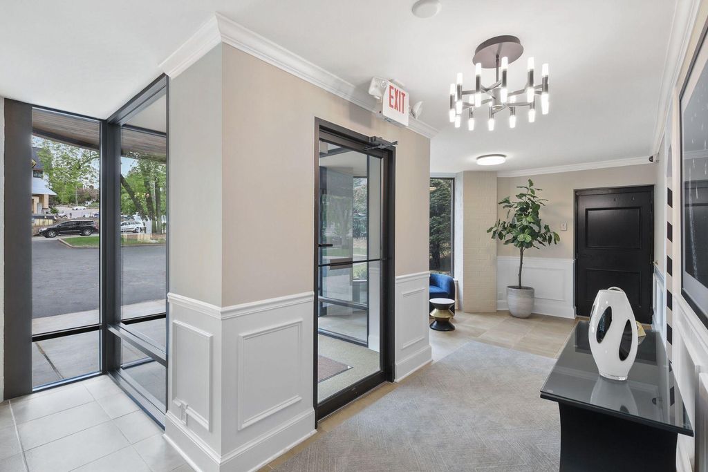 Photo of 540 Indian Mound Street #1A, Wayzata, MN 55391 (MLS # 7047326)