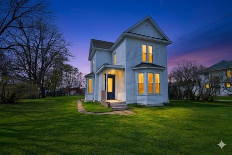 Photo of 150 Broadway Avenue S, Cokato, MN 55321 (MLS # 7059108)