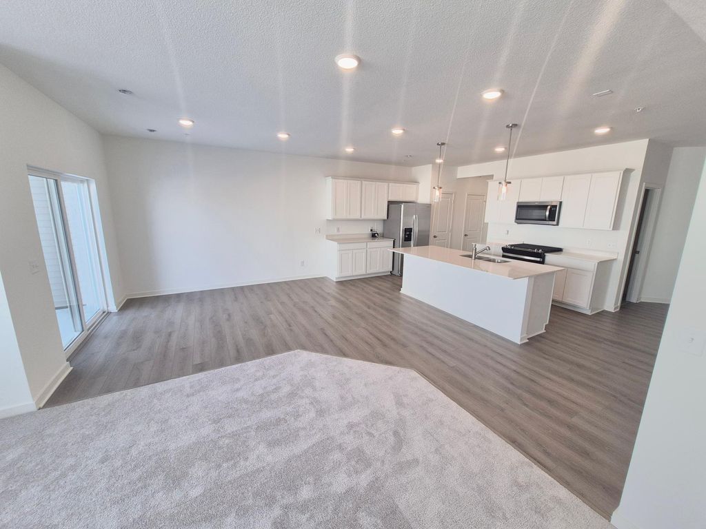 Photo of 1569 Aclare Ridge, Rosemount, MN 55068 (MLS # 7001665)