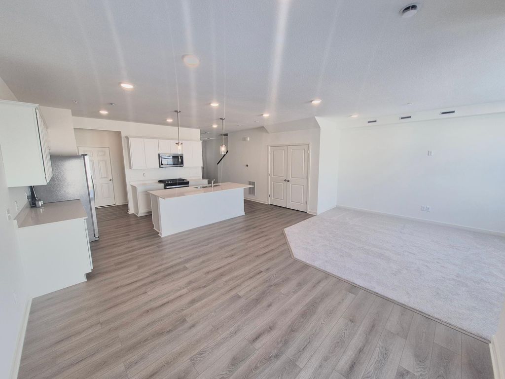 Photo of 1569 Aclare Ridge, Rosemount, MN 55068 (MLS # 7001665)