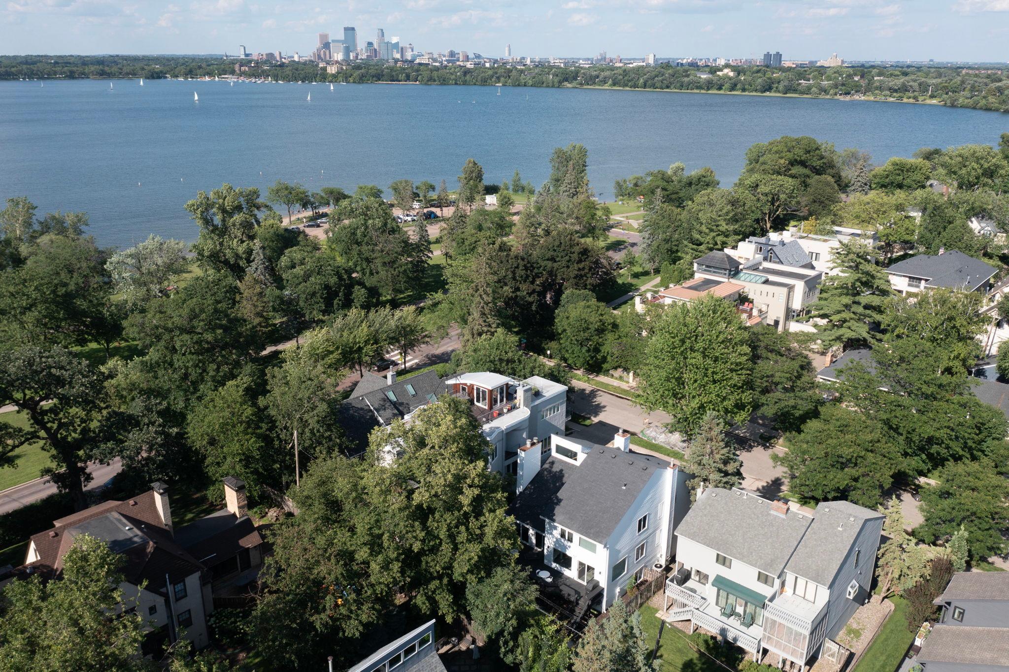 3710 Vincent Avenue S