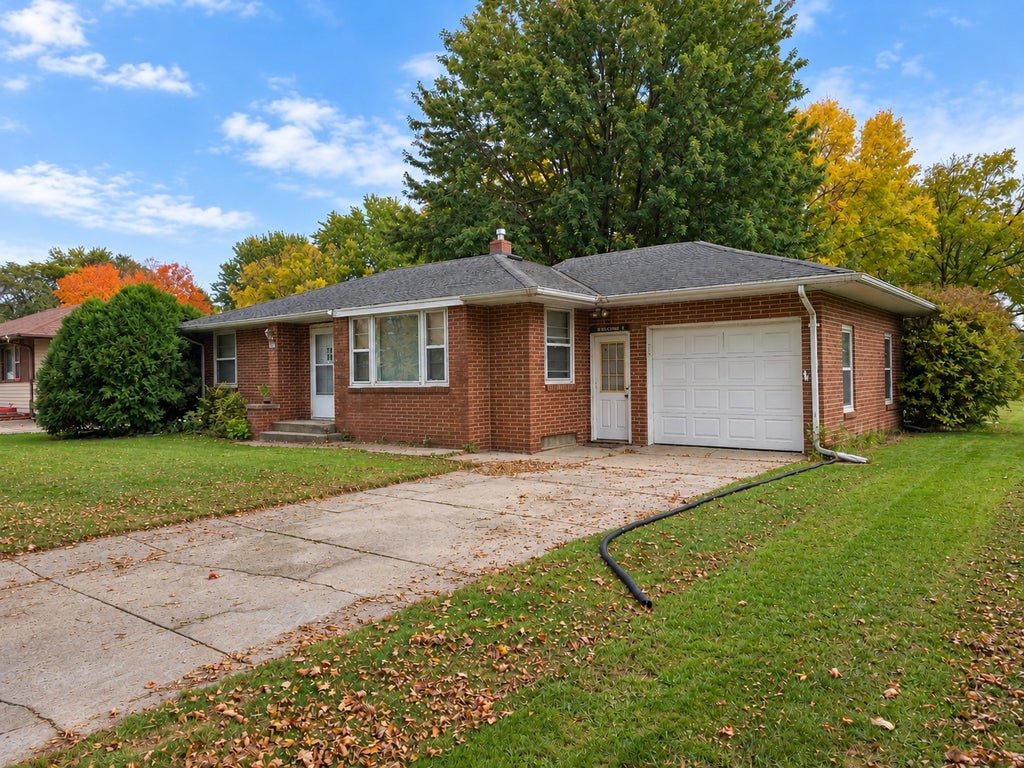 Photo of 1012 Becker Avenue SE, Willmar, MN 56201 (MLS # 7157727)