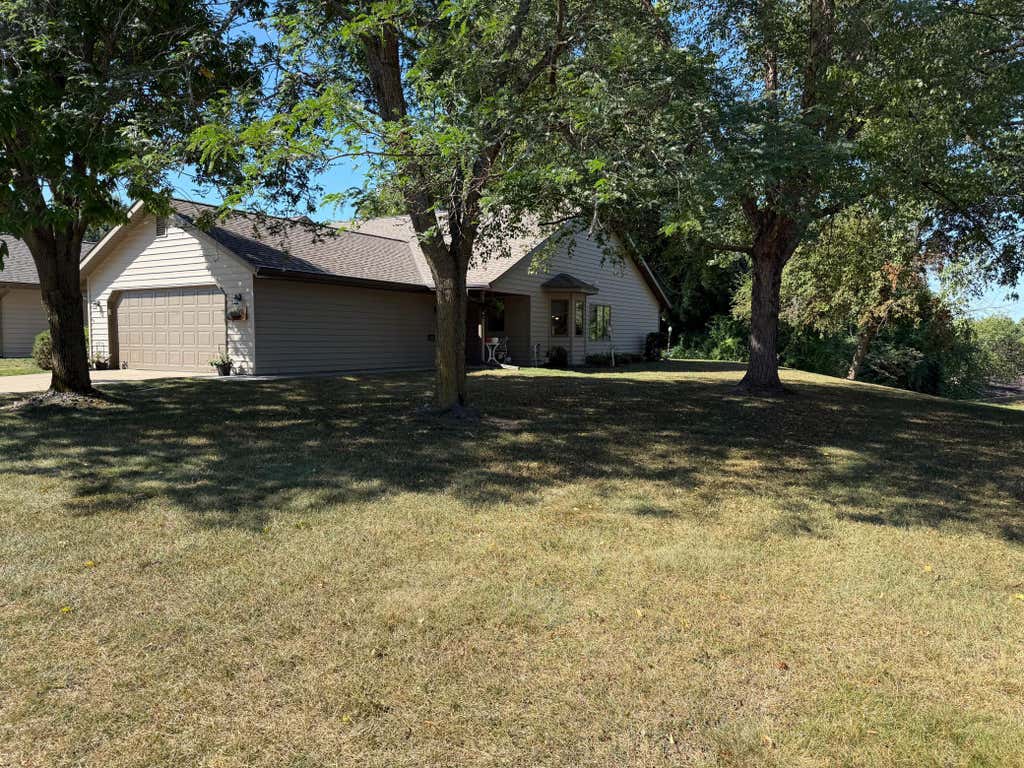 Photo of 657 Hi Park Avenue, Red Wing, MN 55066 (MLS # 7128595)