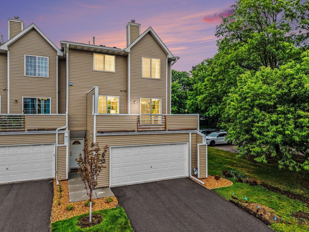 Photo of 10908 Johnson Street NE, Blaine, MN 55434 (MLS # 7092256)