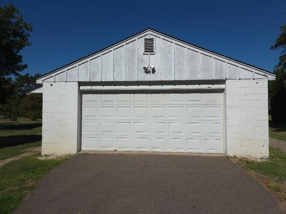 495 Vadnais Road