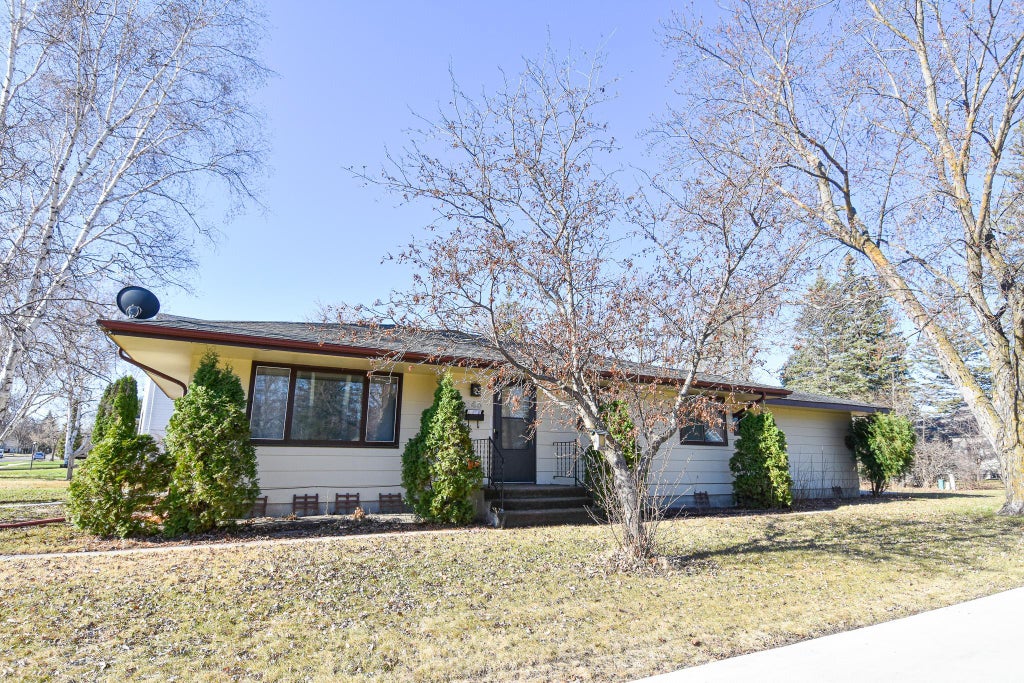 Photo of 245 Kneale Avenue N, Thief River Falls, MN 56701 (MLS # 7117671)
