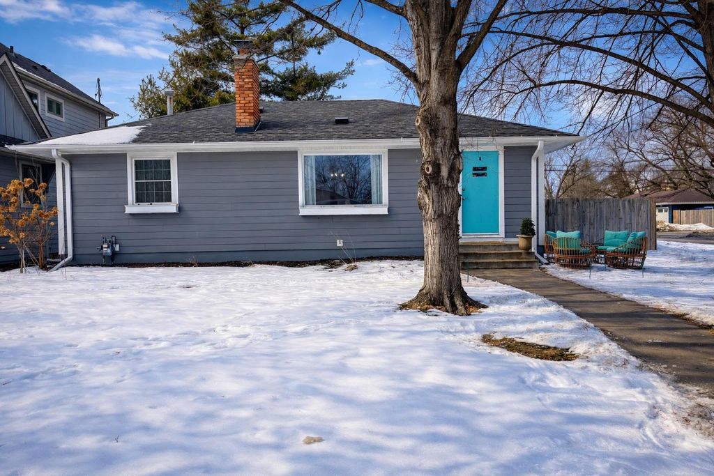 Photo of 5800 York Avenue S, Edina, MN 55410 (MLS # 7016466)