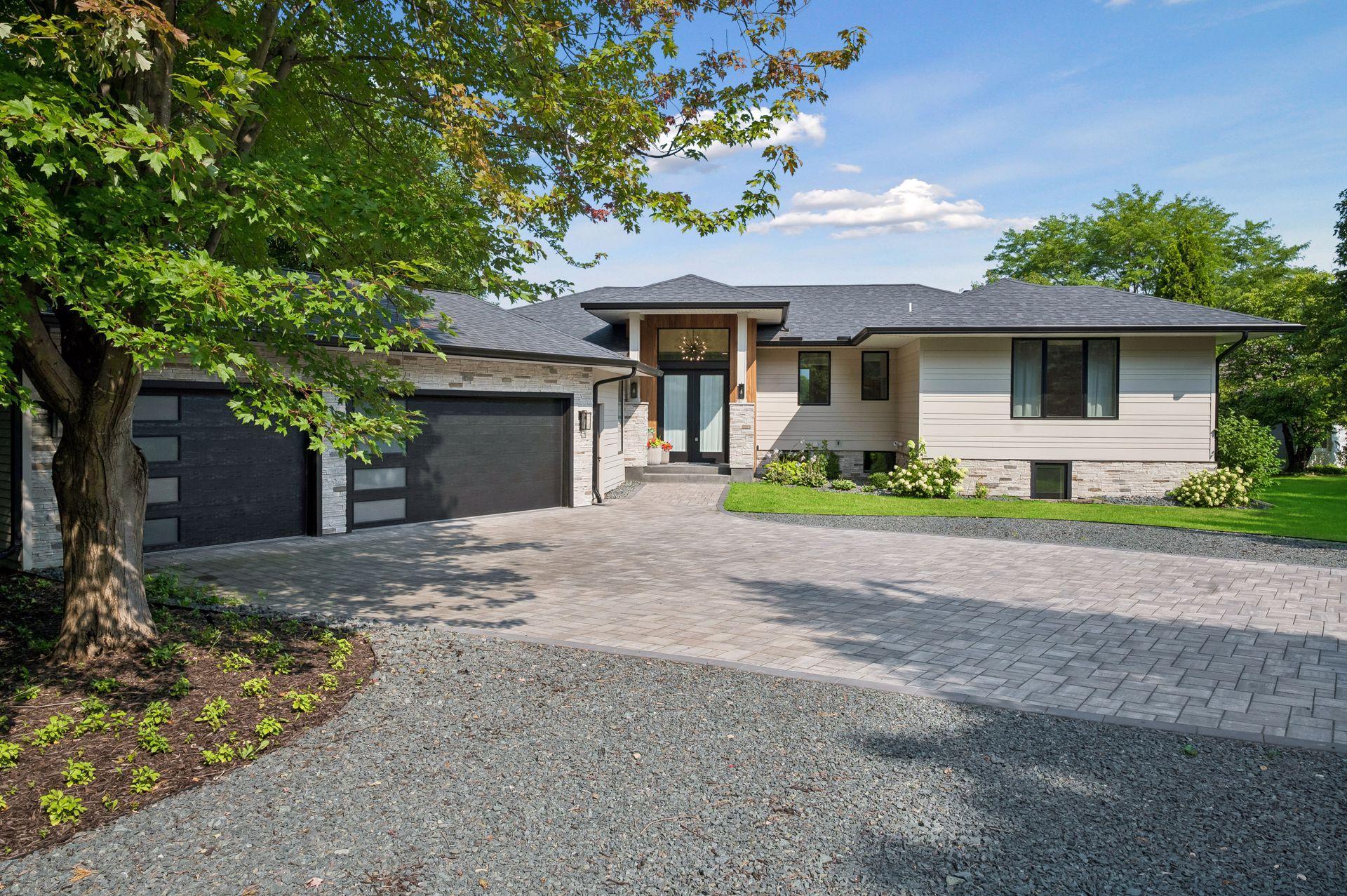 2 Maclynn Road