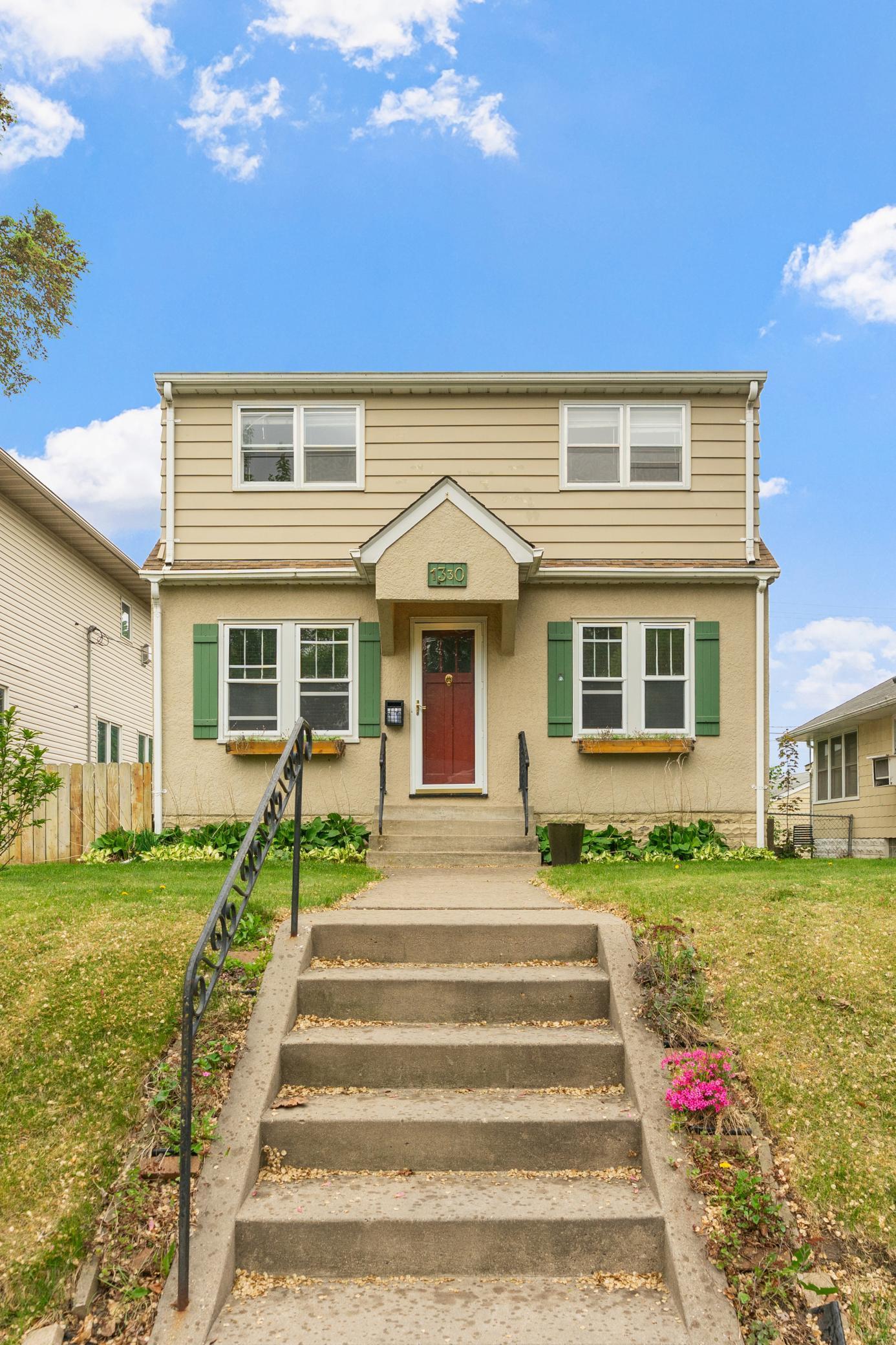 1330 Eleanor Avenue