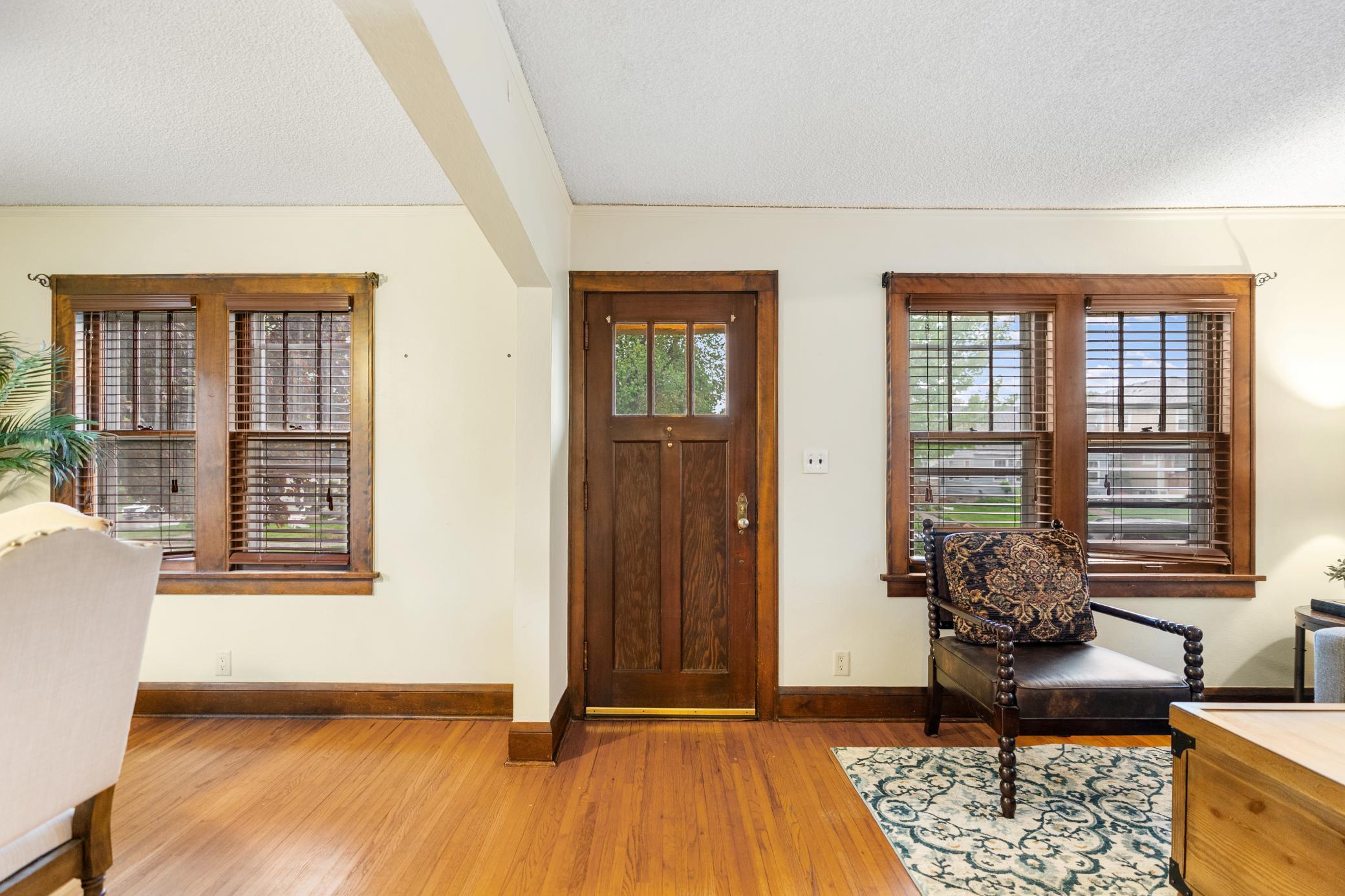 1330 Eleanor Avenue