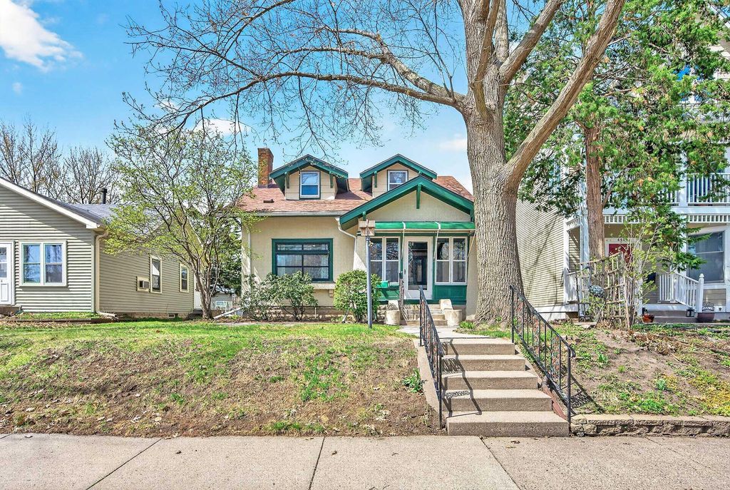 Photo of 4412 47th Avenue S, Minneapolis, MN 55406 (MLS # 7051239)