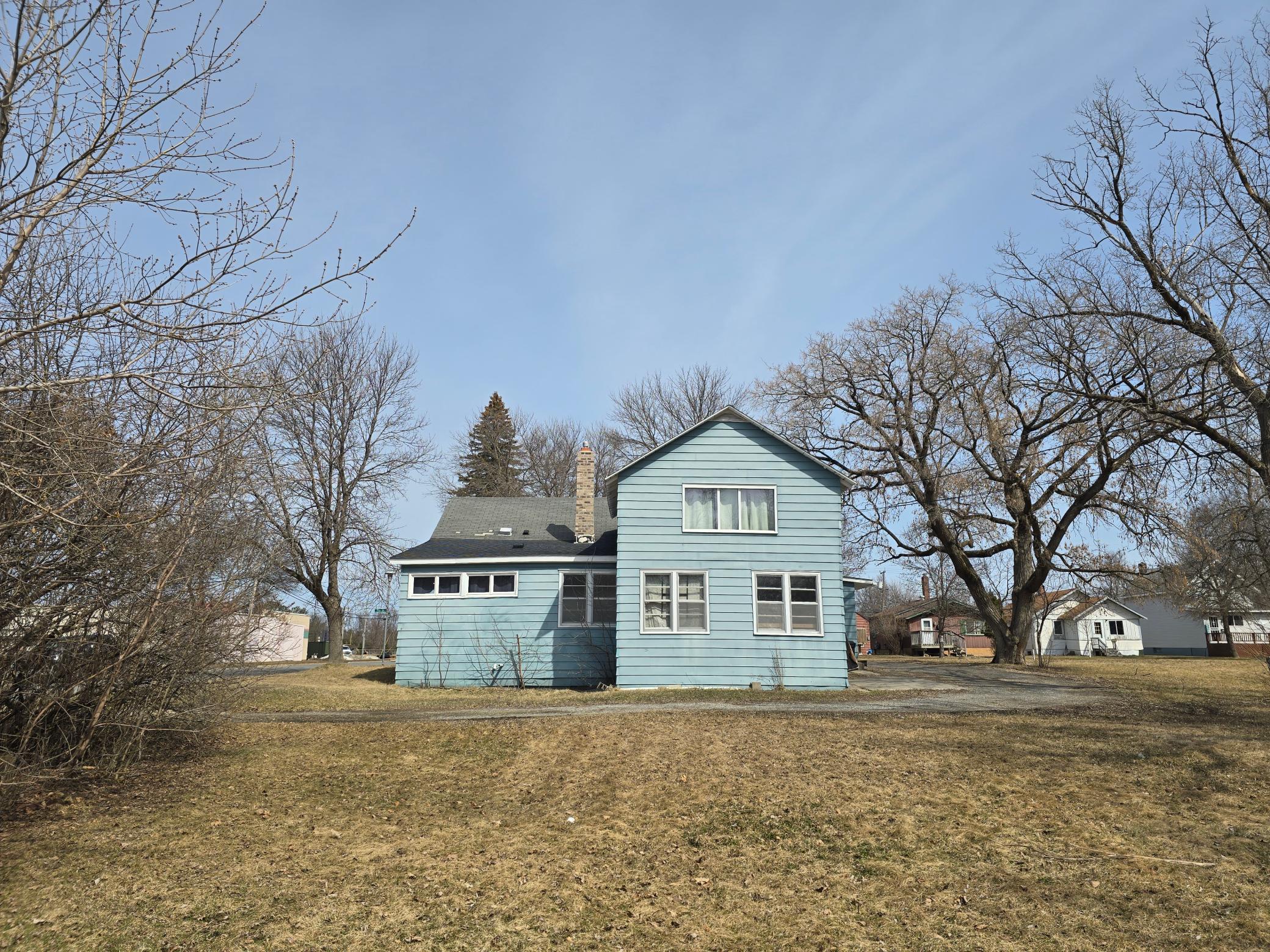 1127 7th Street