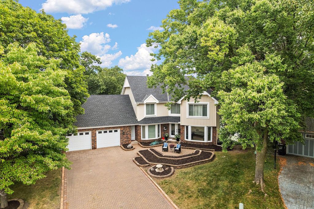 Photo of 12060 48th Avenue N, Plymouth, MN 55442 (MLS # 7009697)