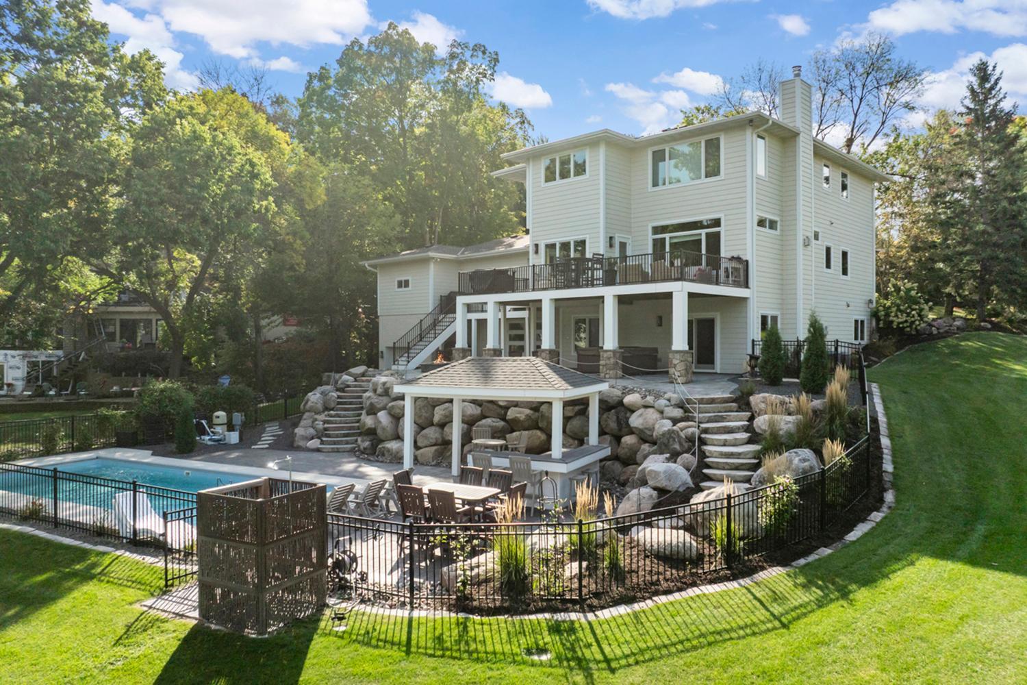 3374 Sycamore Trail SW