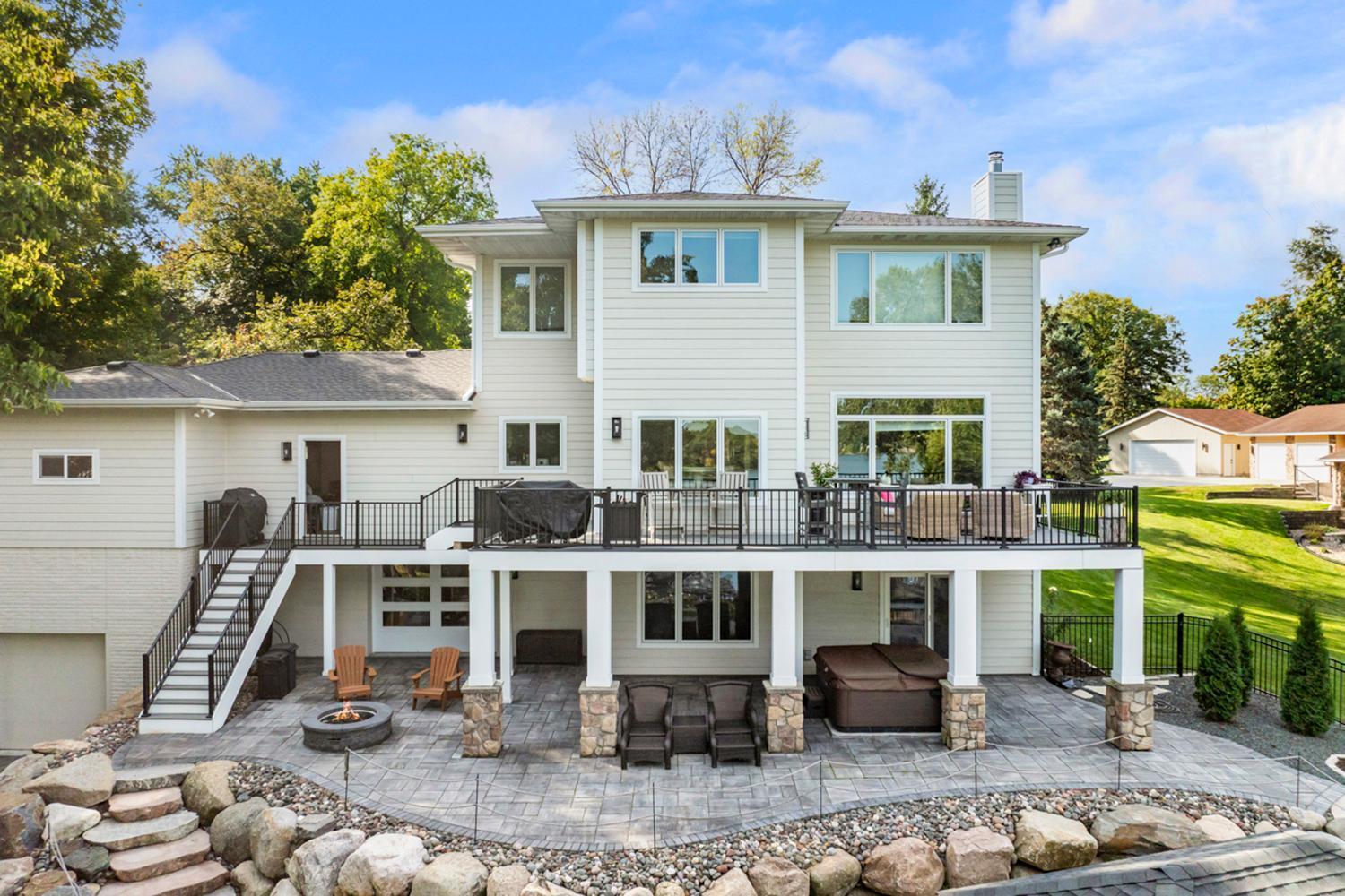 3374 Sycamore Trail SW