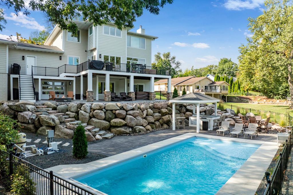 Photo of 3374 Sycamore Trail SW, Prior Lake, MN 55372 (MLS # 7044399)