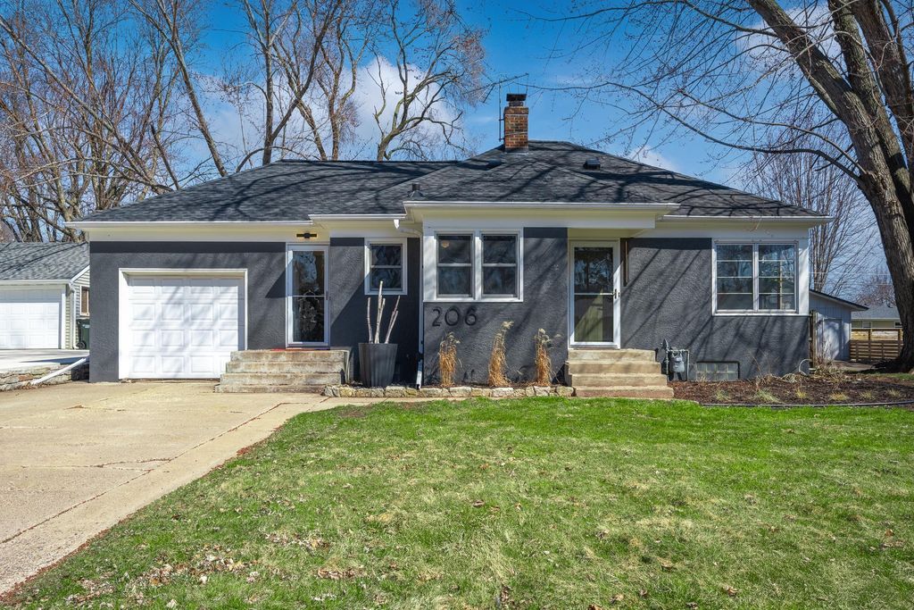 Photo of 208 11th Street S, Hudson, WI 54016 (MLS # 7054651)