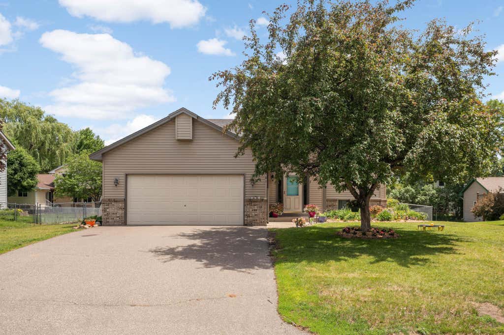Photo of 18181 Ironton Street NW, Elk River, MN 55330 (MLS # 7114793)