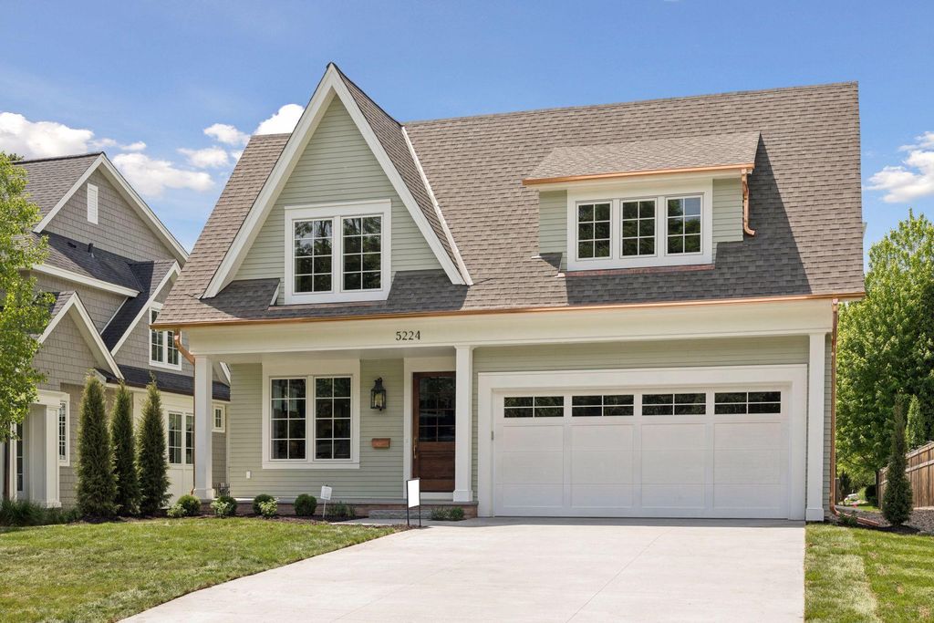 Photo of 5224 Oaklawn Avenue, Edina, MN 55424 (MLS # 7083606)