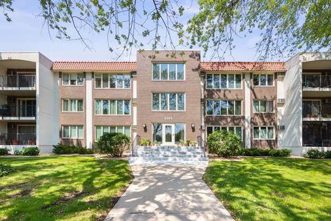 4401 Parklawn Avenue 201W Edina MN 55435
