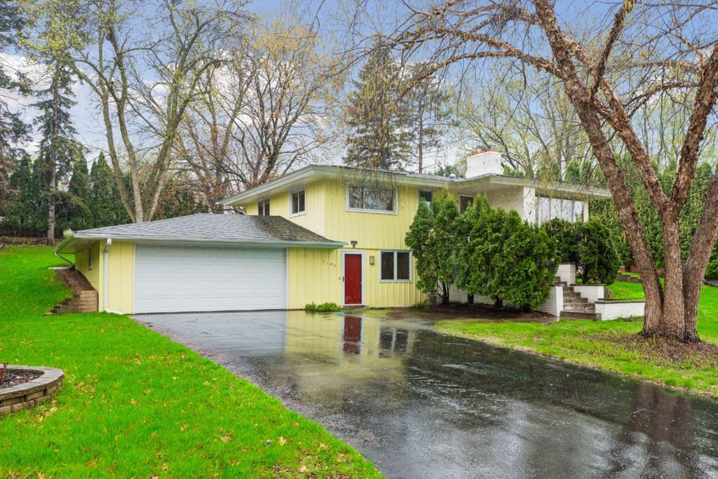 Photo of 2184 Rosewood Lane N, Roseville, MN 55113 (MLS # 7064370)