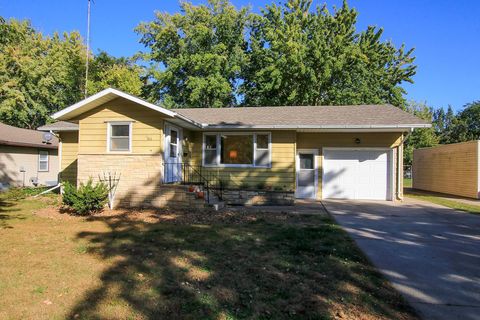 Photo of 511 S Armstrong Avenue, Litchfield, MN 55355 (MLS # 6797496)