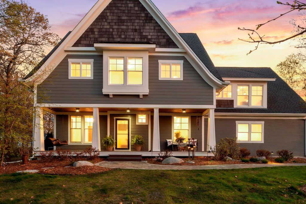 Photo of 896 Highlander Trail, Hudson, WI 54016 (MLS # 7070886)