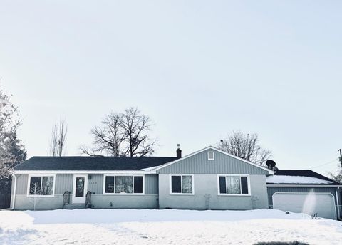 1290 Belmont Lane E Maplewood MN 55109