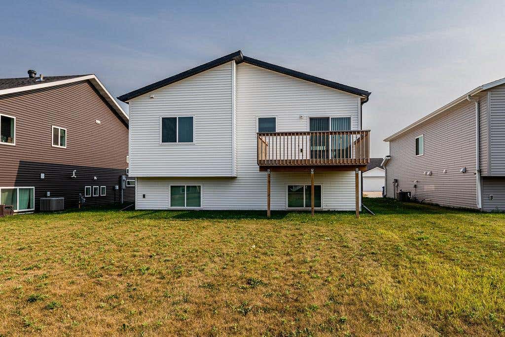 Photo of 3062 39th Avenue S, Moorhead, MN 56560 (MLS # 7121006)