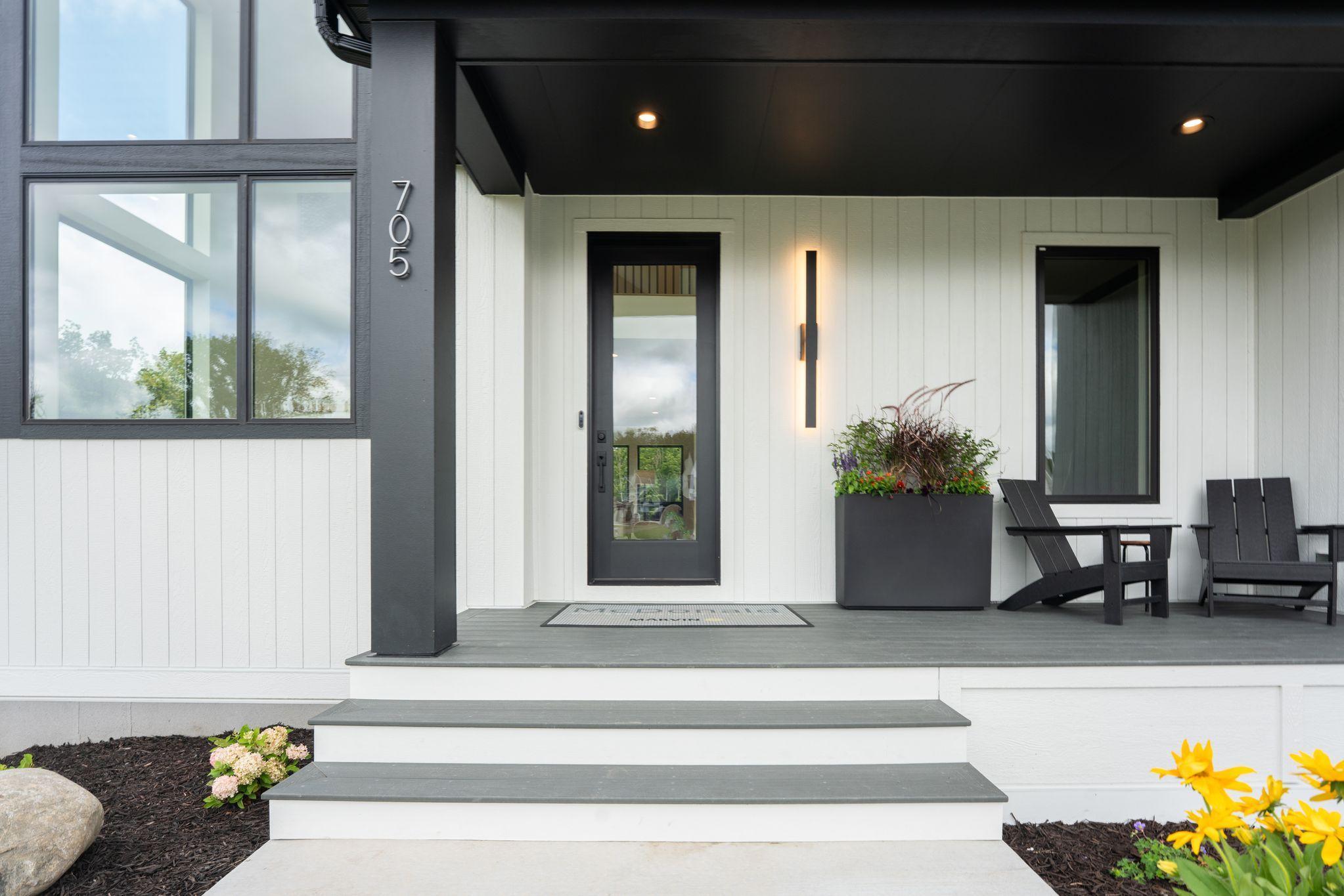 9602 Crestwood Terrace