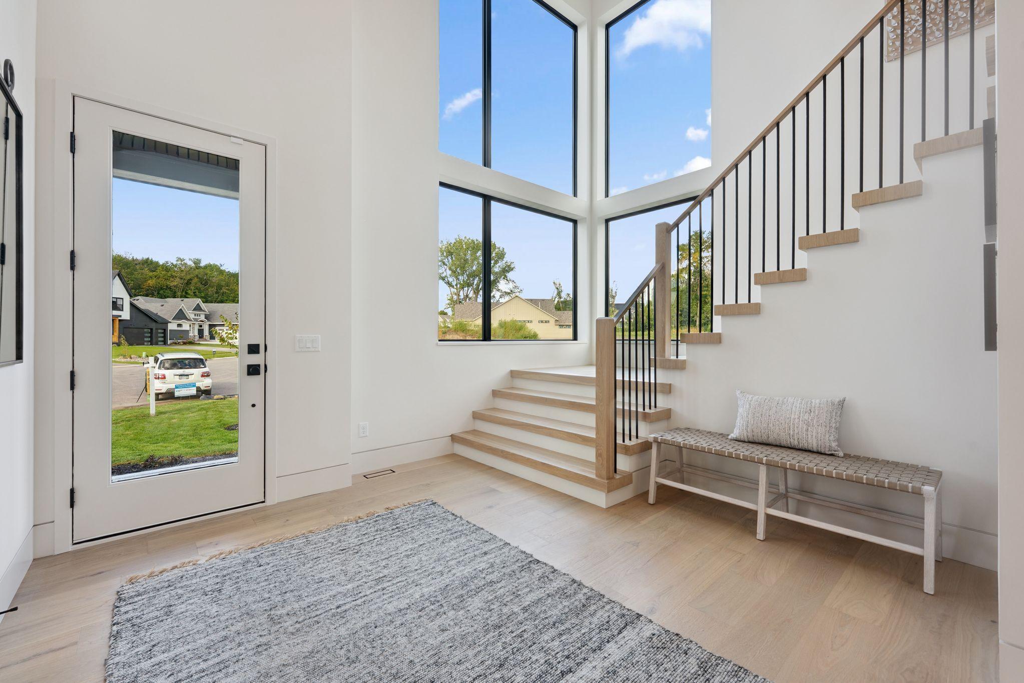 9602 Crestwood Terrace