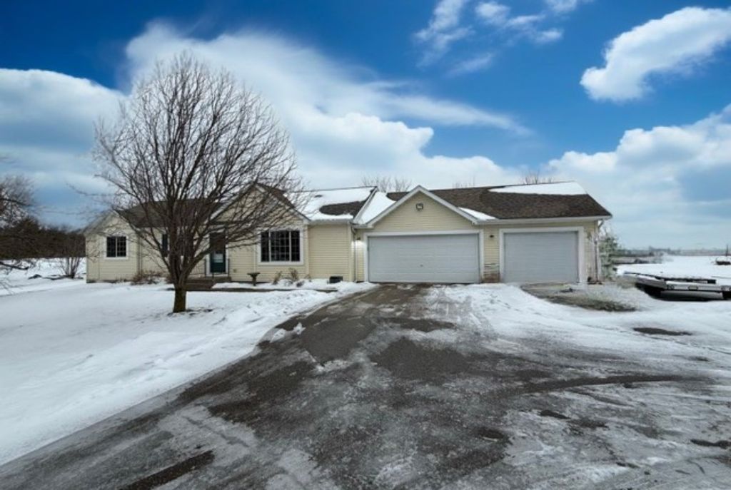 Photo of 1497 142nd Street, New Richmond, WI 54017 (MLS # 7004584)
