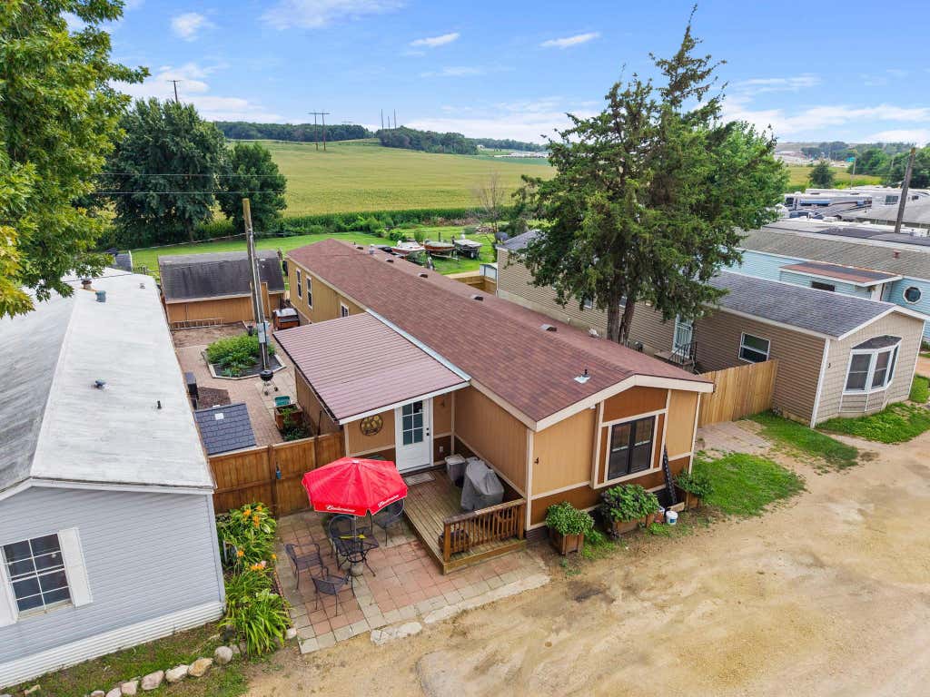 Photo of 12325 Johnson Memorial Drive #4, Shakopee, MN 55379 (MLS # 7131810)