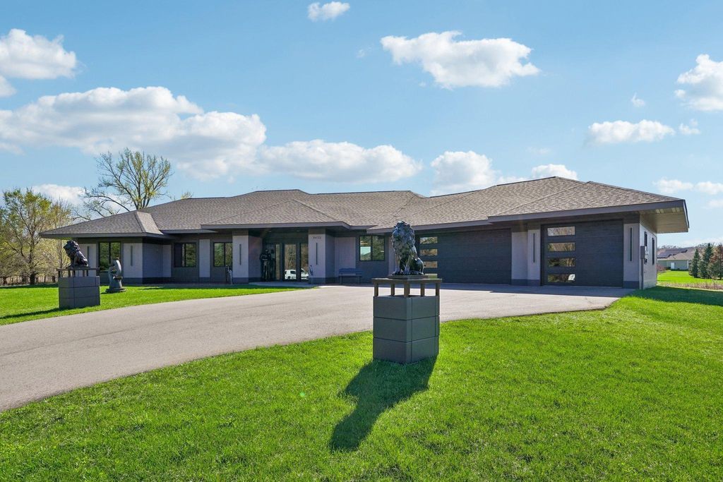 Photo of 24122 Hilo Court, Forest Lake, MN 55025 (MLS # 7057732)