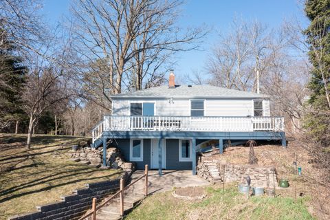 Photo of 7884 Lakeview Drive, Brainerd, MN 56401 (MLS # 7052449)