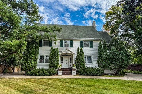 1119 BROADWAY N, FARGO, ND 58102 - Image cdf53c7cc98506fee8b4e3ff4fcadd8d/96938115
