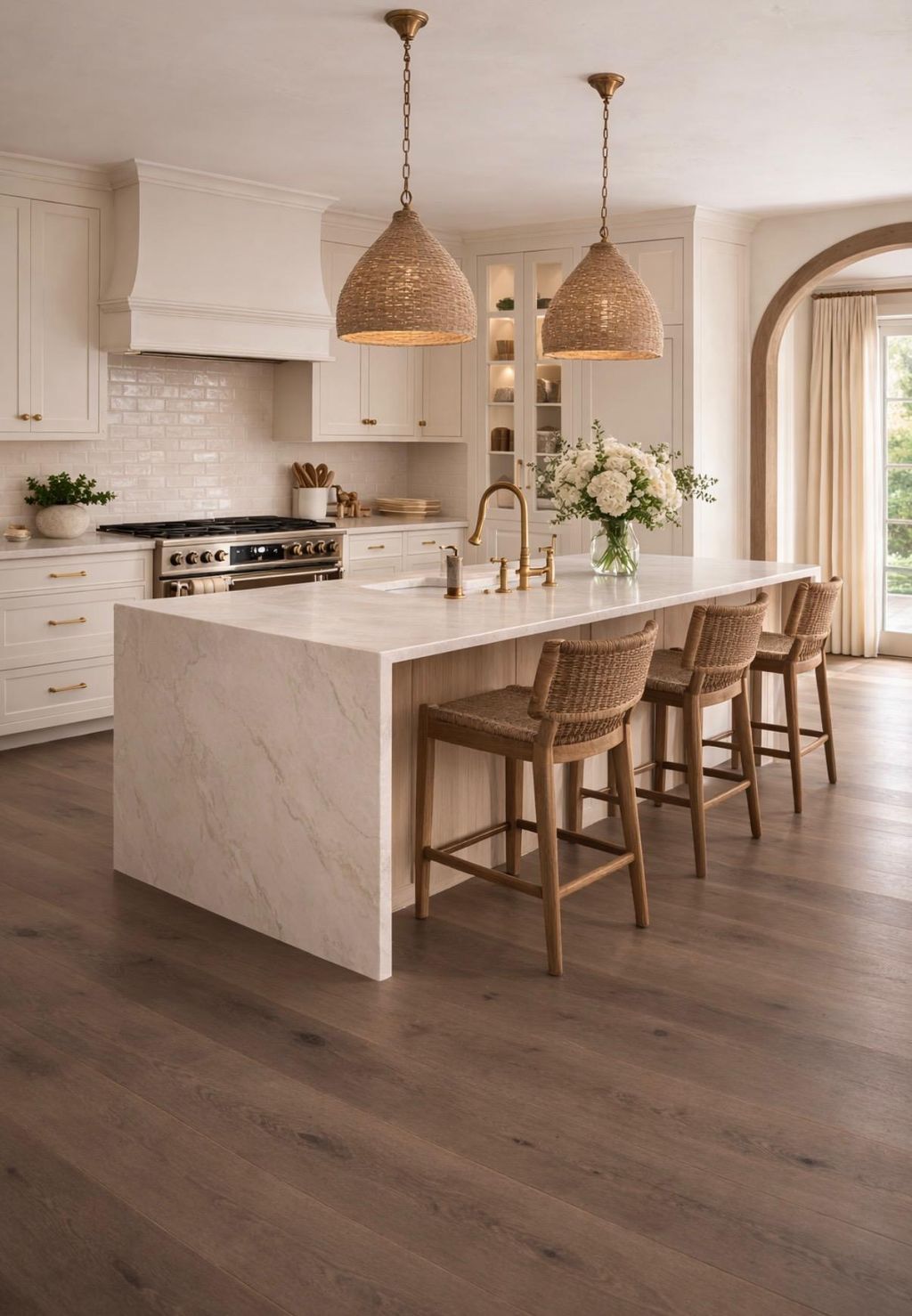 Photo of 132 Minnetonka Avenue N, Wayzata, MN 55391 (MLS # 7036157)