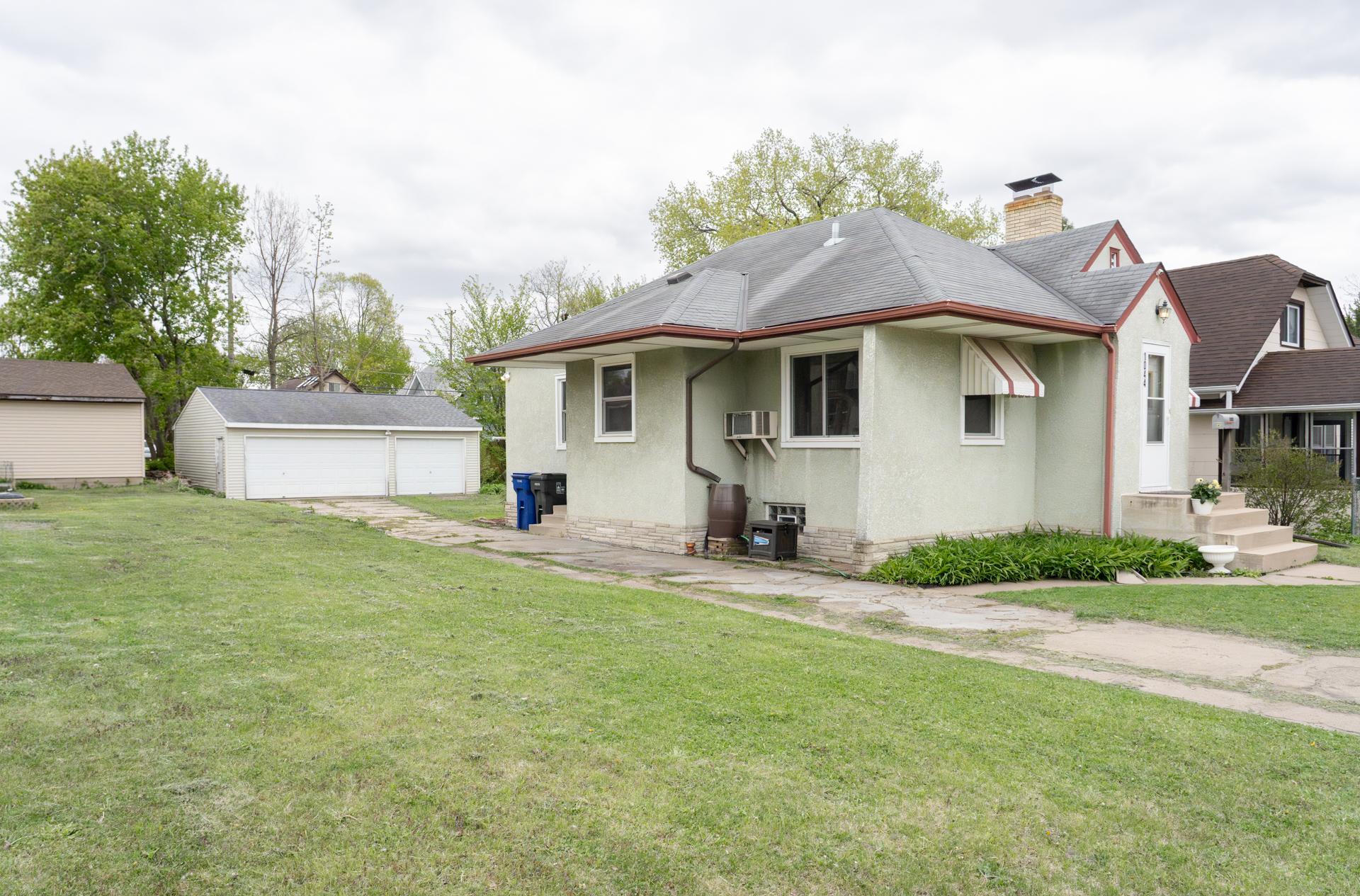1044 Cumberland Street