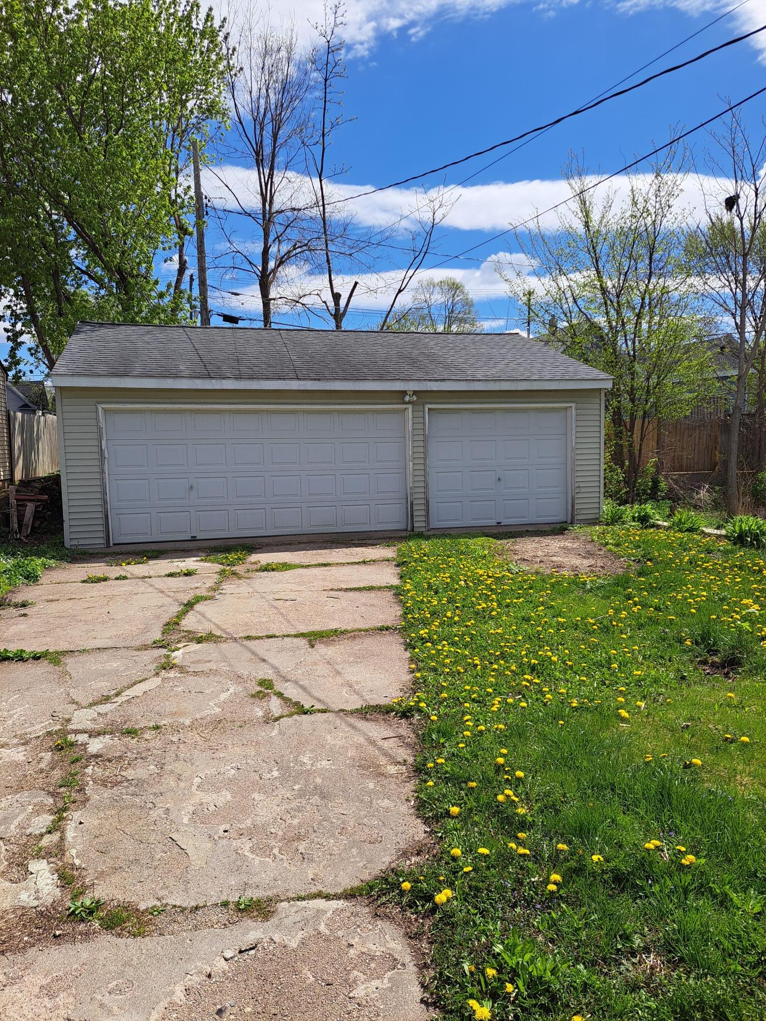 1044 Cumberland Street