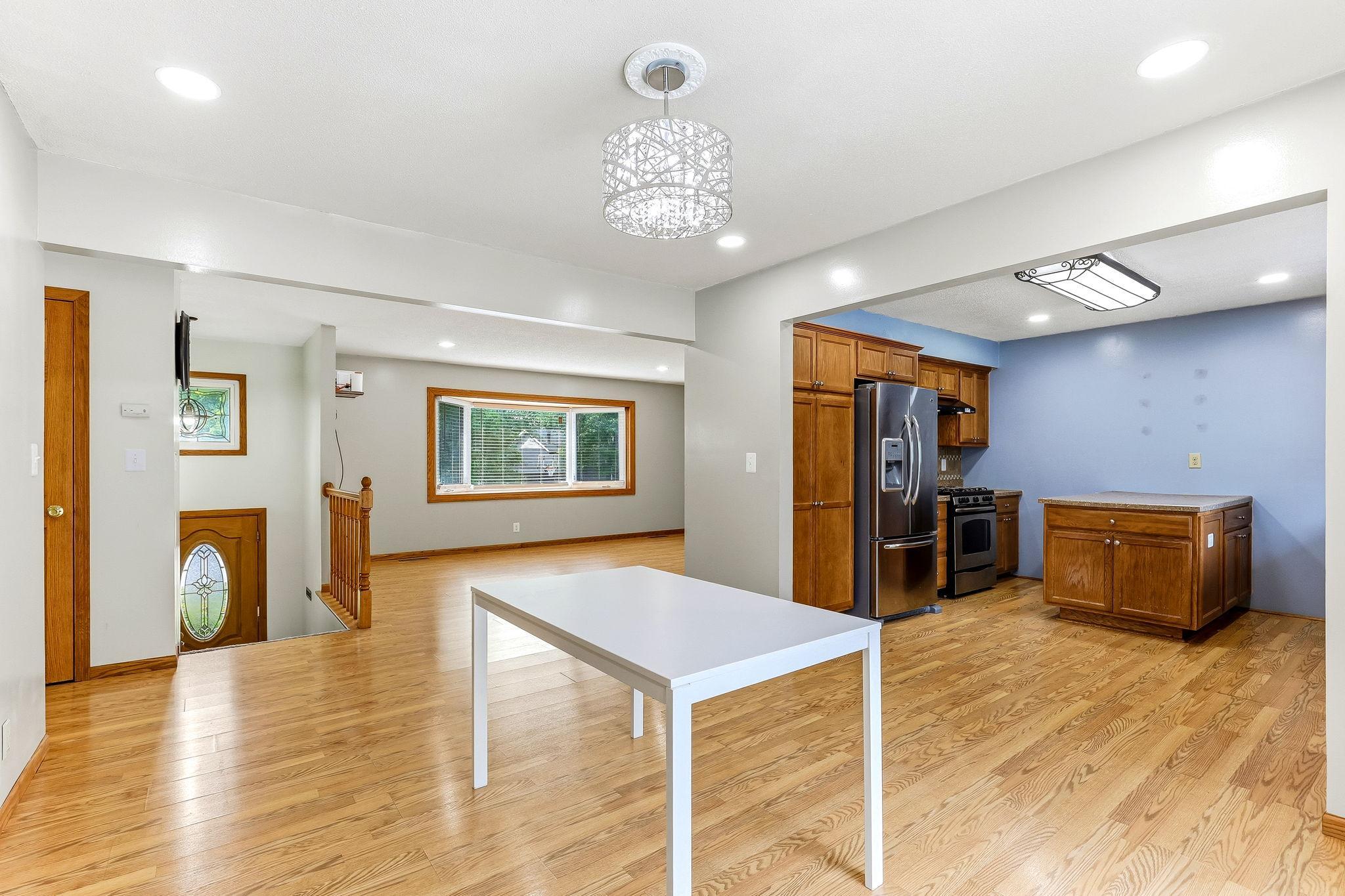 3855 66th Street E