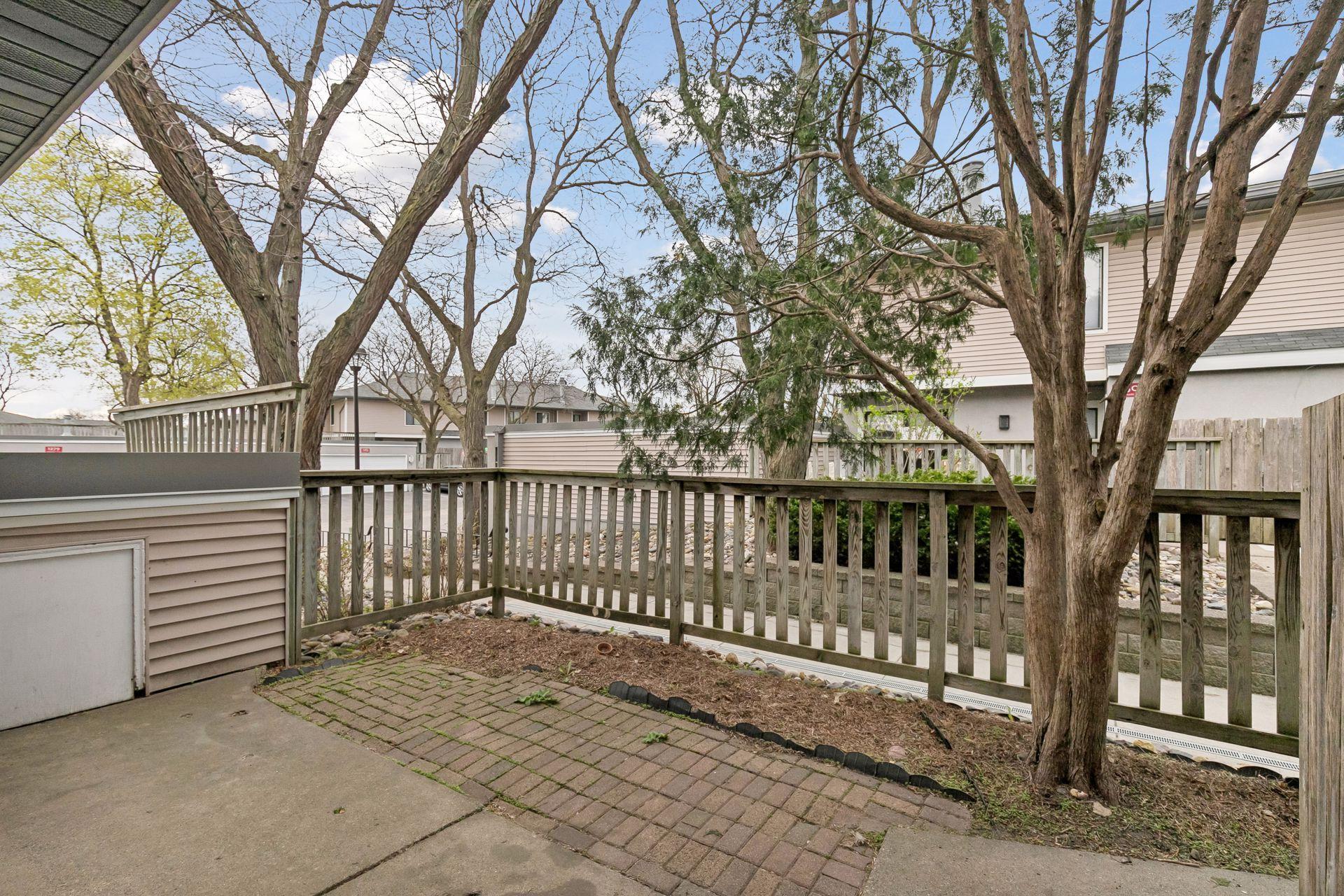 1318 Landmark Trail N