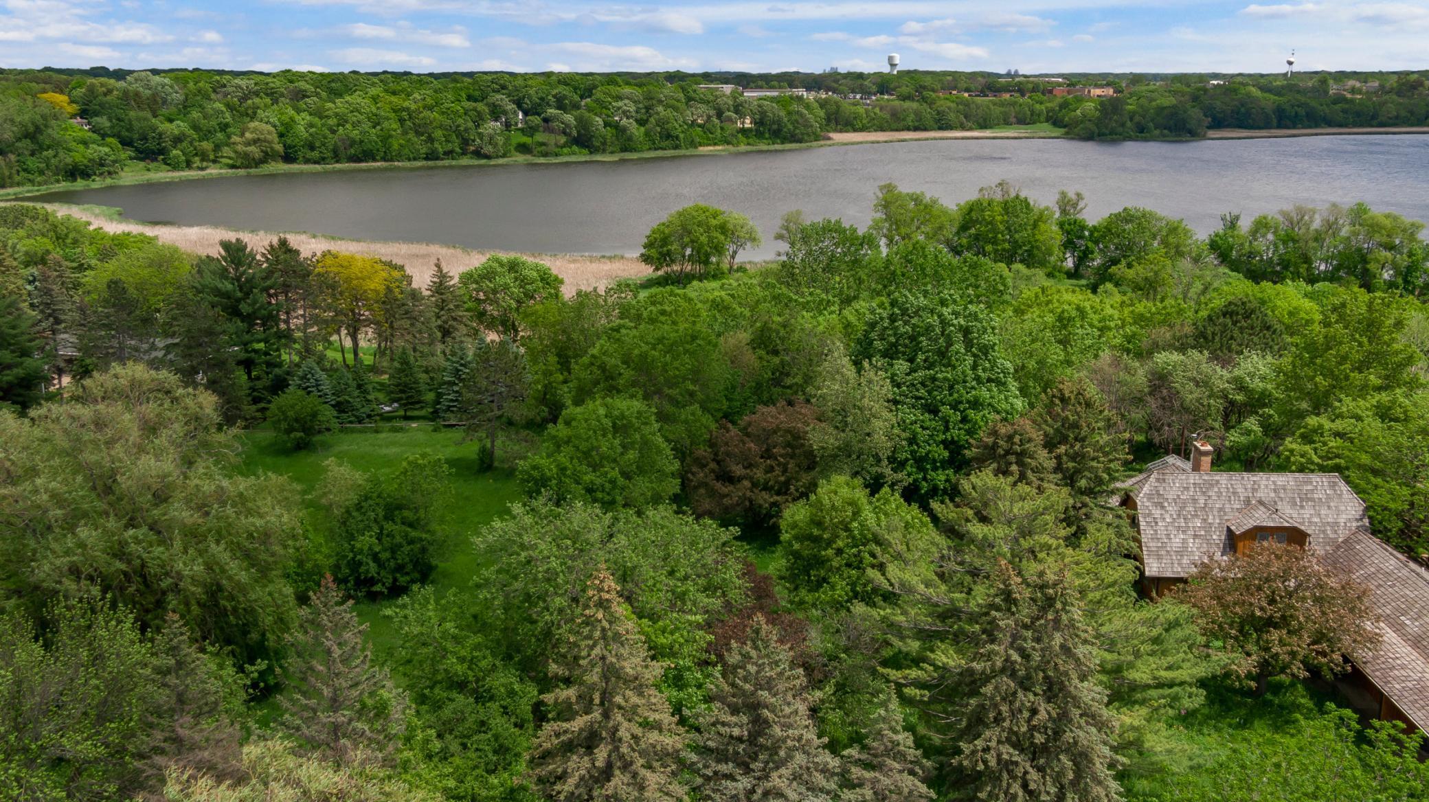970 Honey Hill