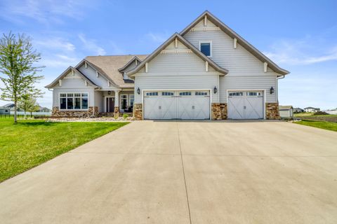 4232 54th Avenue S Fargo ND 58104