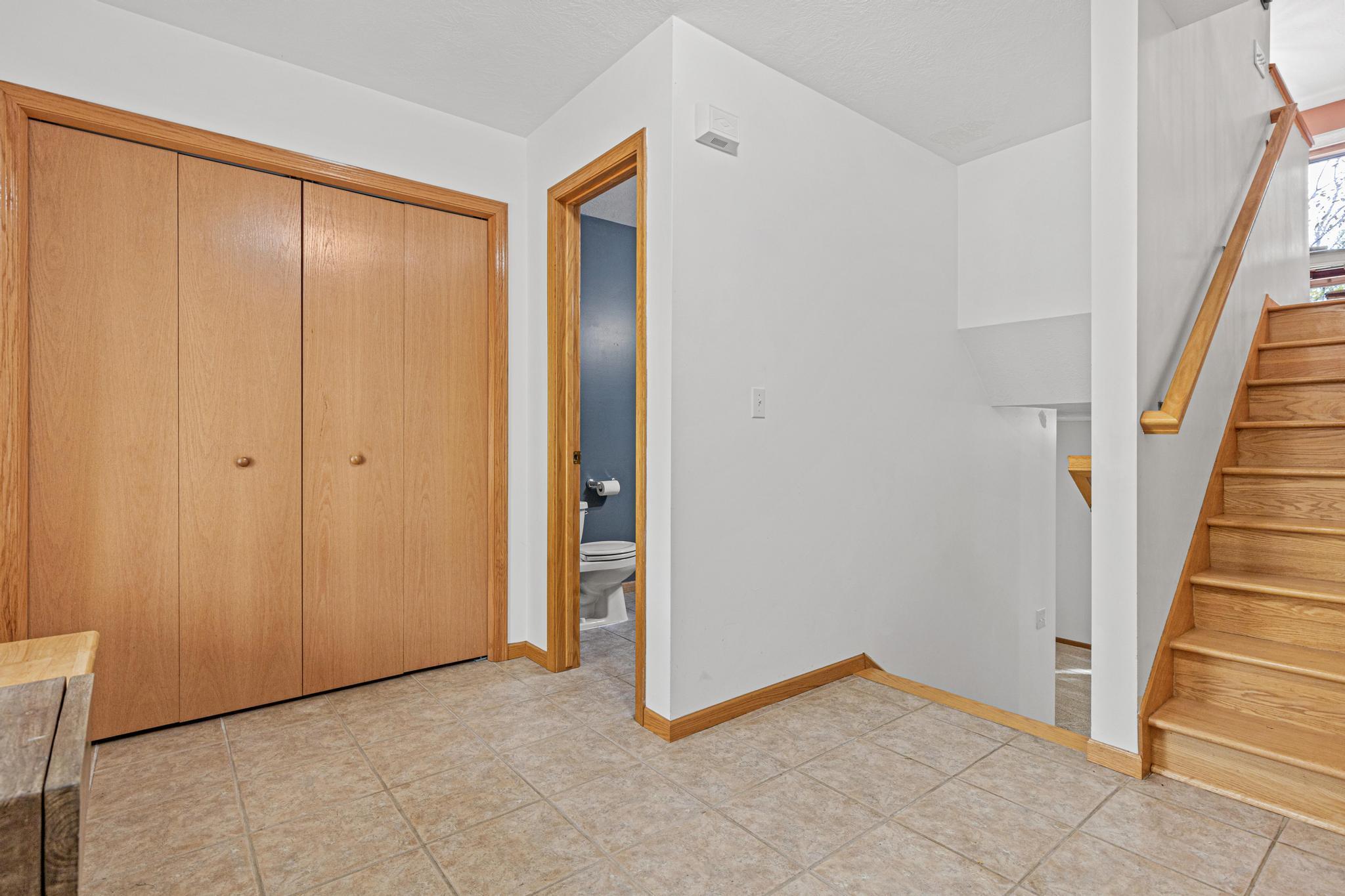 5667 138th Street N