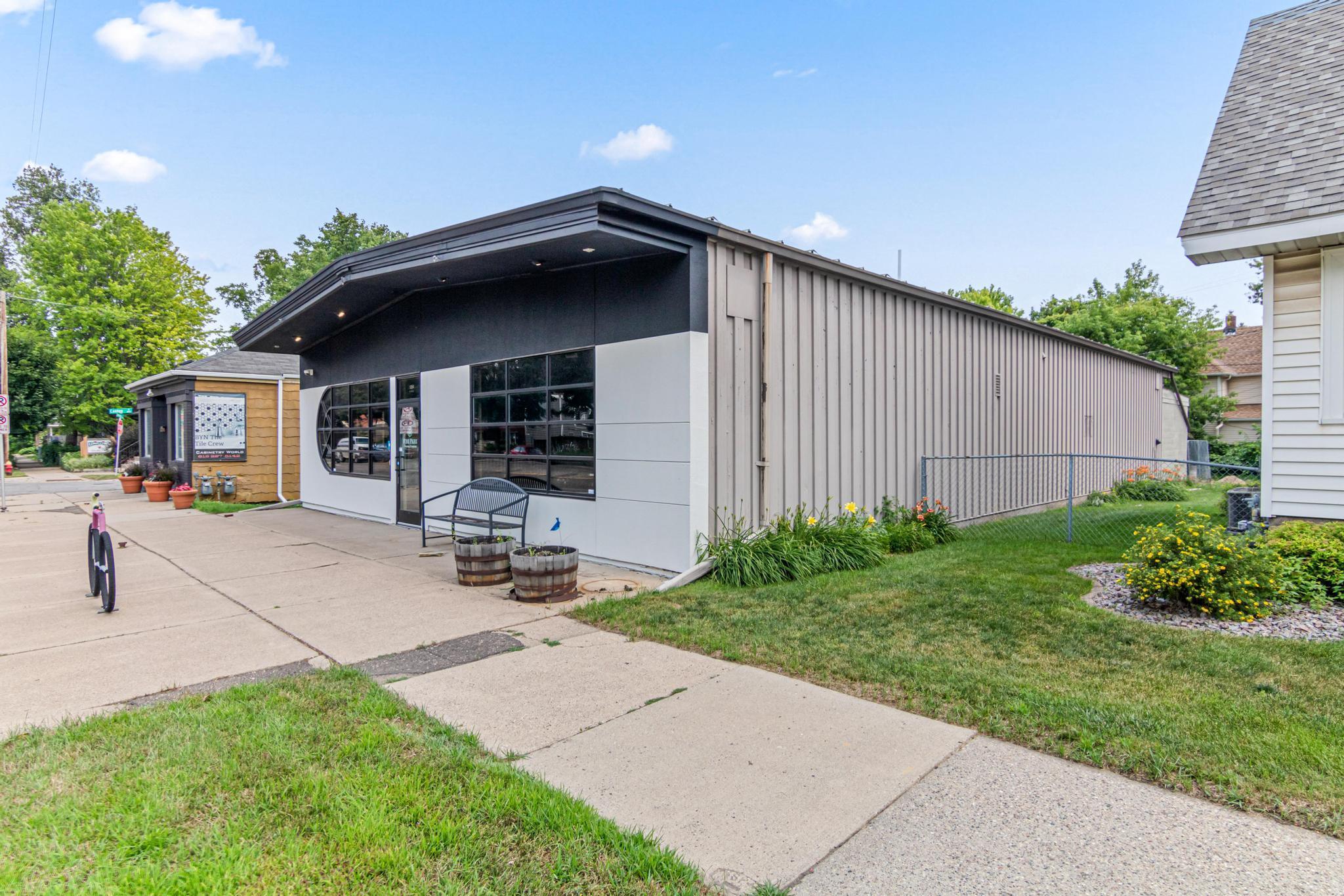 1254 7th Street W